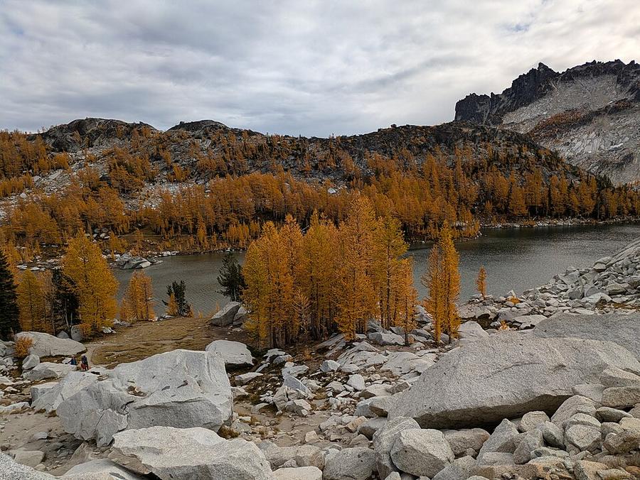 Perfection Lake, Enchantments  October