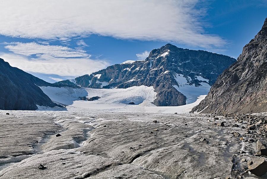 Storglaciären with Kebnekaise behind