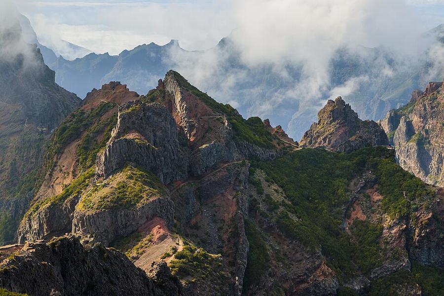 View from Miradouro do Pico do Arieiro - Madeira